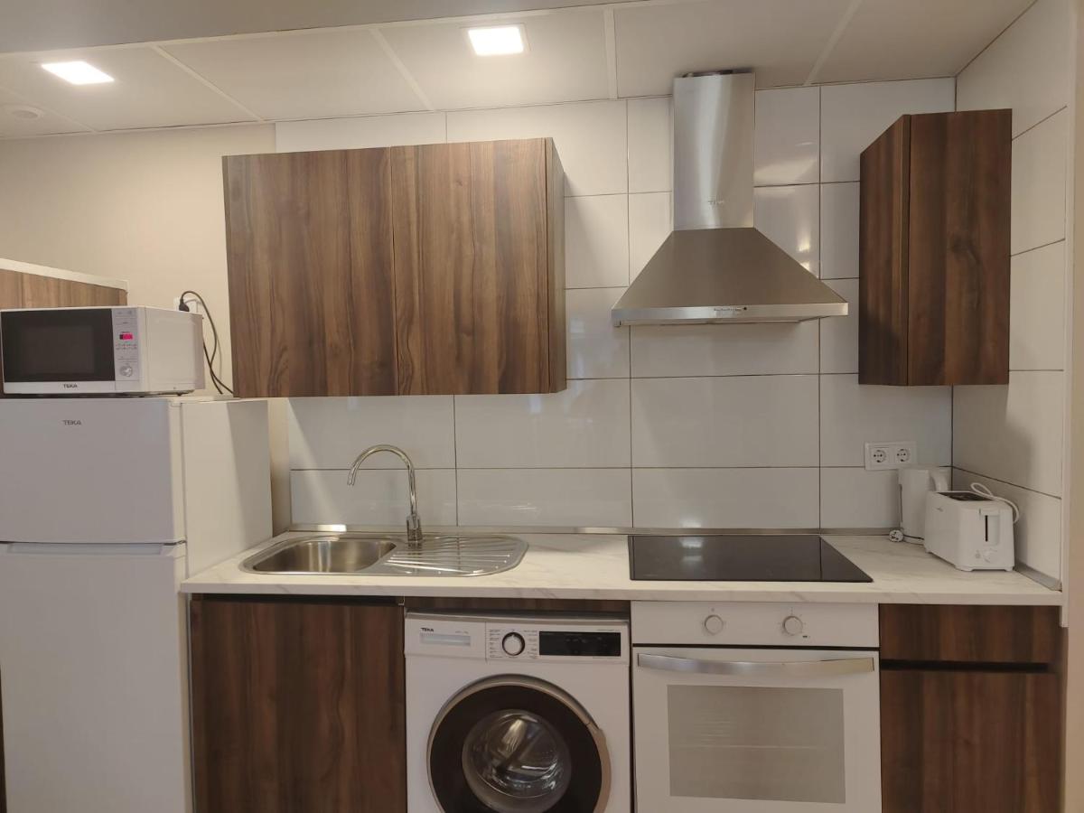 Apartamentos Picasso Alcalá de Henares Exterior foto